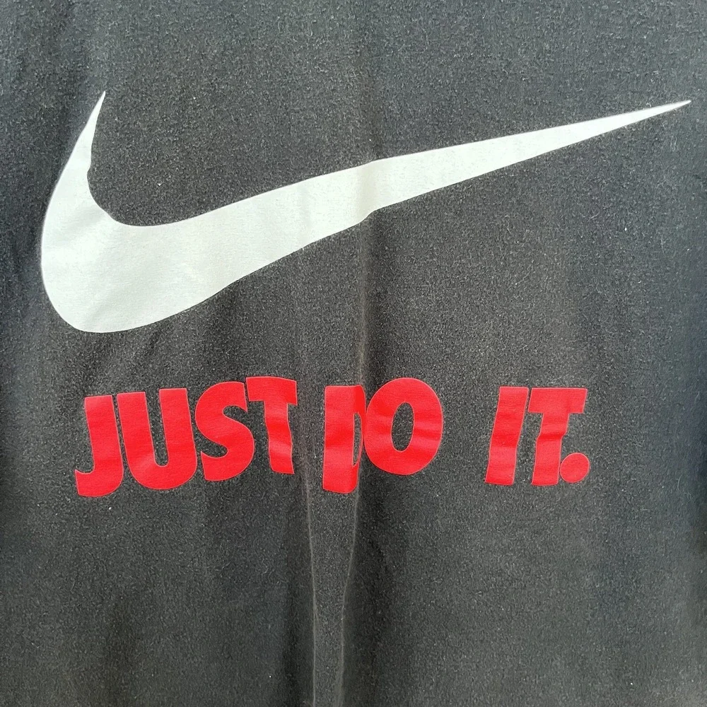 Nike T Shirt Mens XL Black Red Graphic Swoosh Just Do It Workout Gym